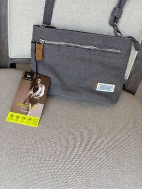 Travelon Bag Anti-Theft convertible Crossbody Belt Bag Grey w Tan Accents  NWT
